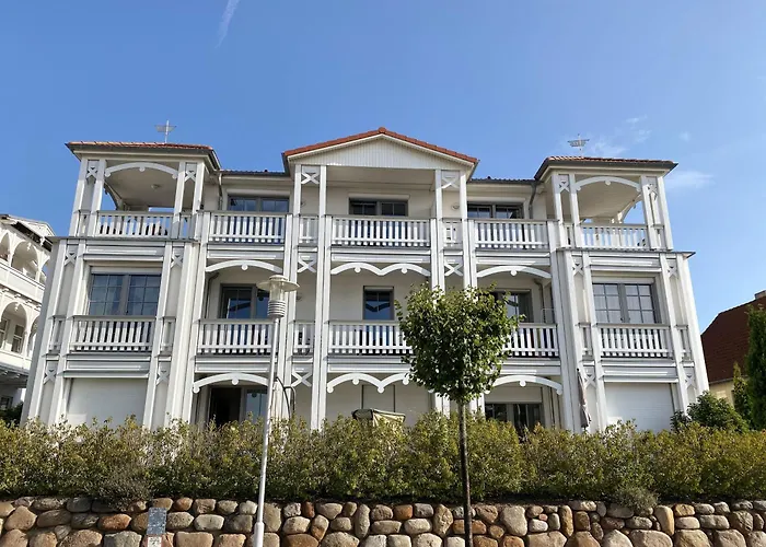 Апартаменты Annika - Whg 10 Mit Westbalkon Зеллин